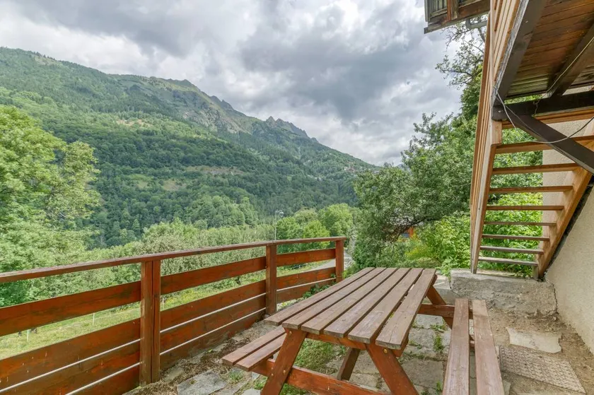 Chalet con giardino e barbecue | Vista sulla montagna - Image 1
