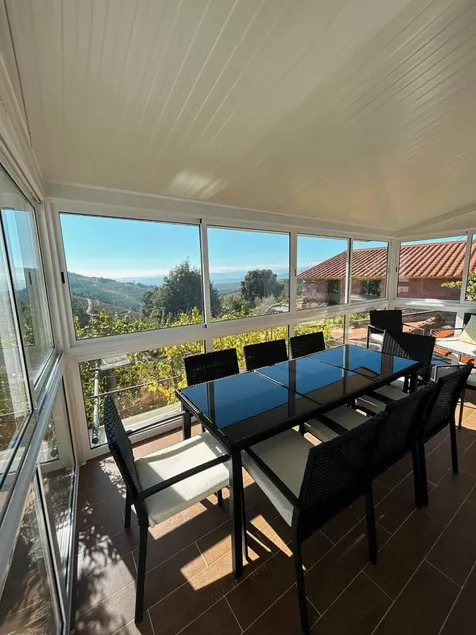 Country House 'Vale Dos Vascos' with Mountain View, Wi-Fi and Air Conditioning - Image 1