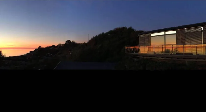 House with barbecue & terrace | Sea view - Image 1