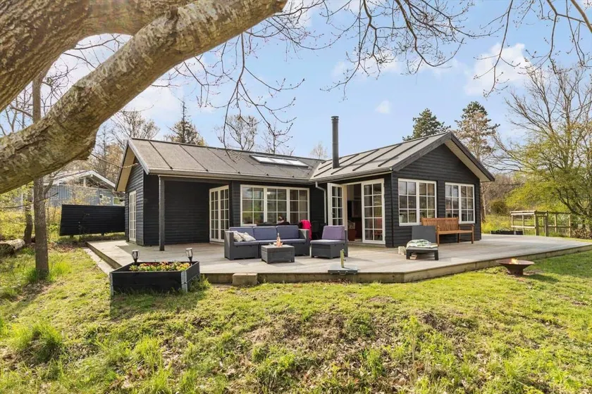 House with terrace & barbeque | Sea view - Image 1