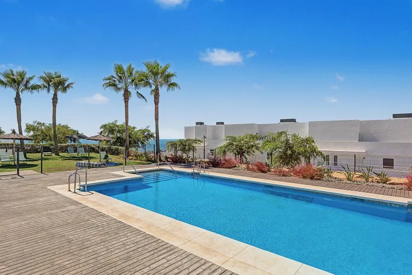 Holiday Home 'Great Townhouse Close To The Beach' with Sea View, Wi-Fi and Air Conditioning - Image 1