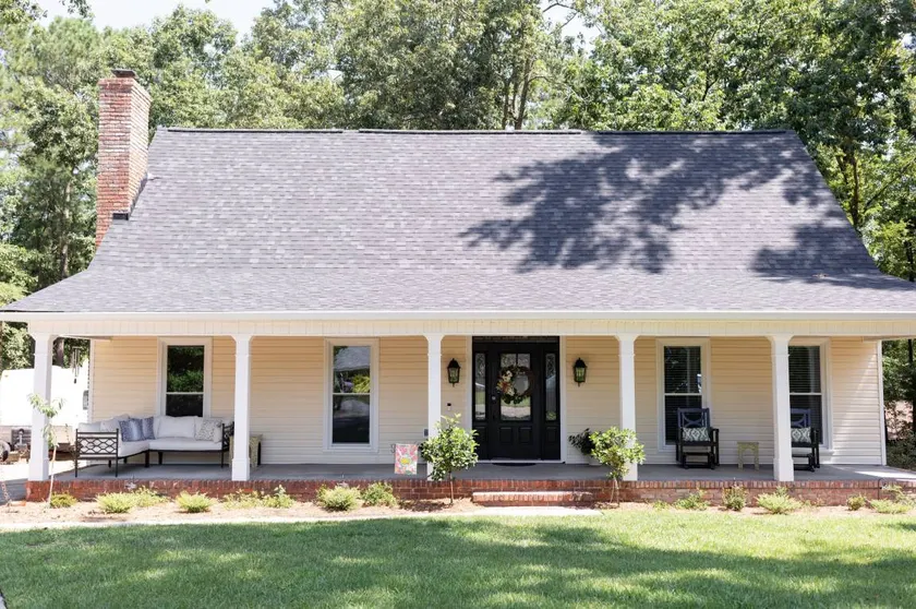 Spacious Woodbridge Cottage - Image 1