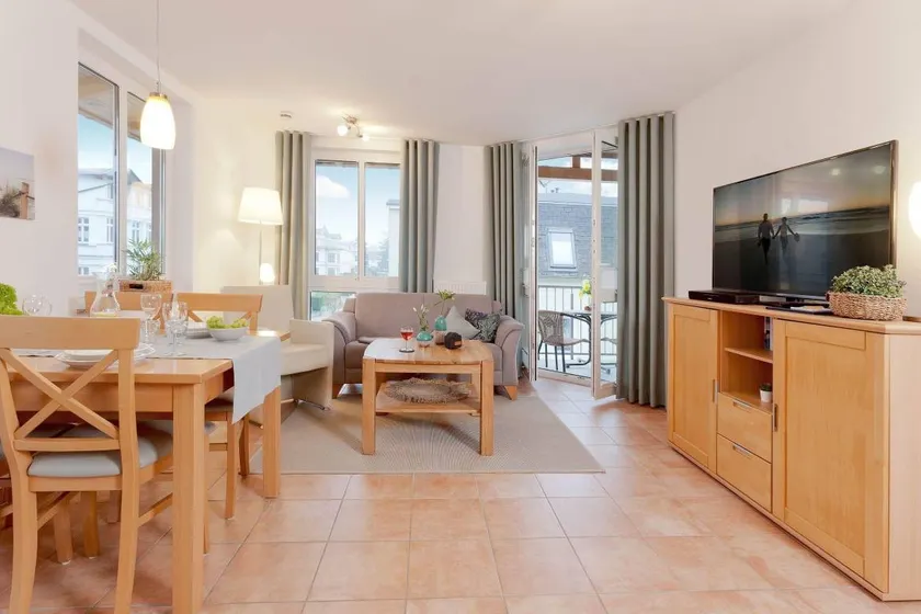Family-oriented beautiful apartment with terrace | Close to the beach | Perfect for remote work | Pet-friendly - Image 1
