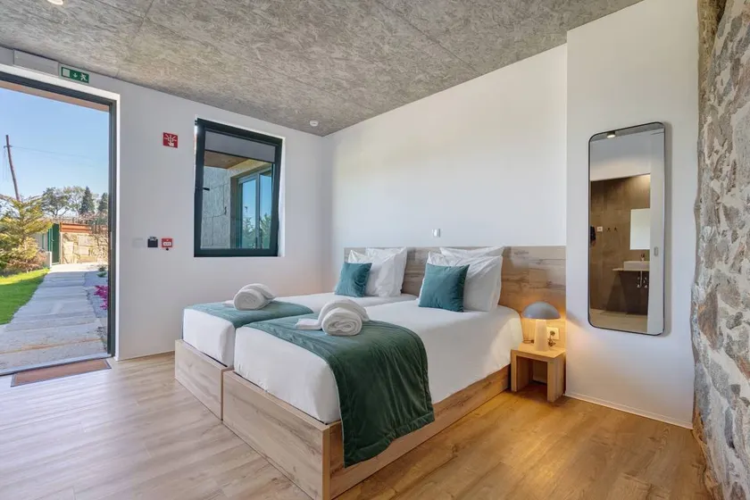 Wunderschönes Privatzimmer mit Garten, Terrasse und Pool | Gartenblick - Image 1
