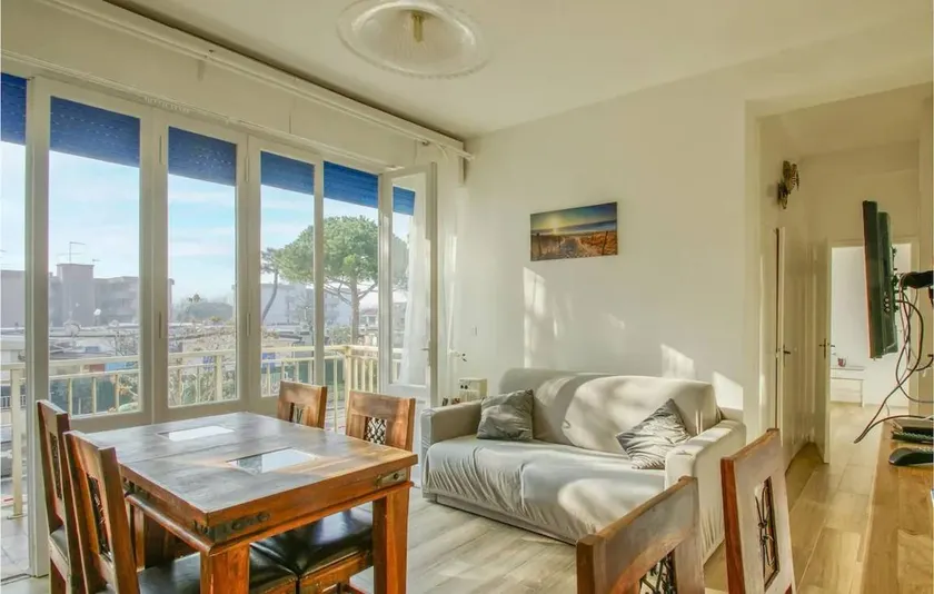 Charmante Ferienwohnung | Stadtblick | Neben dem Strand - Image 1