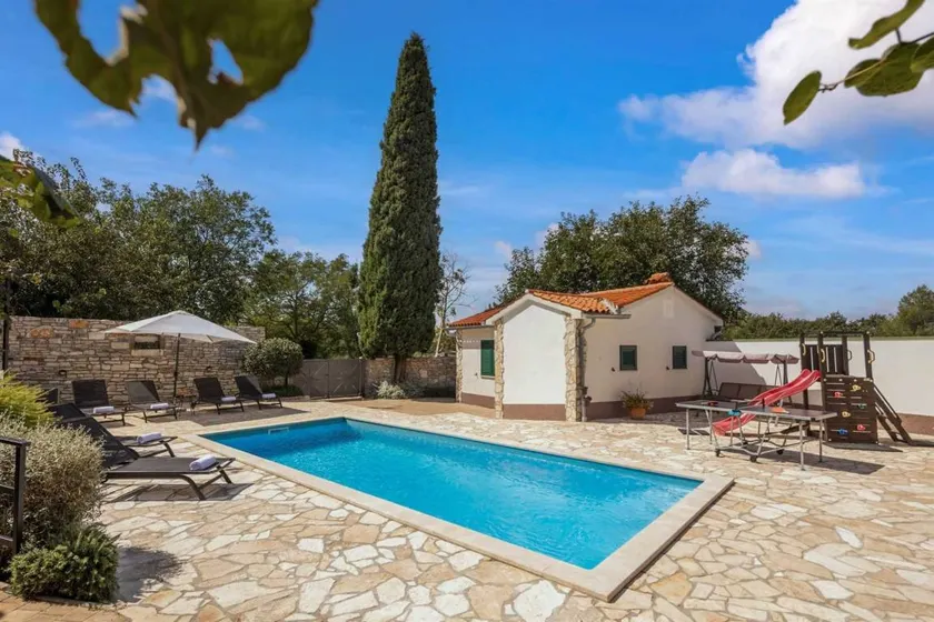 Villa Dominique - Image 1