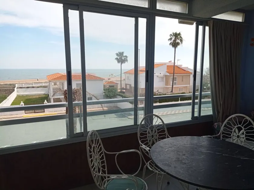 Family-oriented wonderful apartment with garden & terrace | Close to the beach | Pet-friendly - Image 1