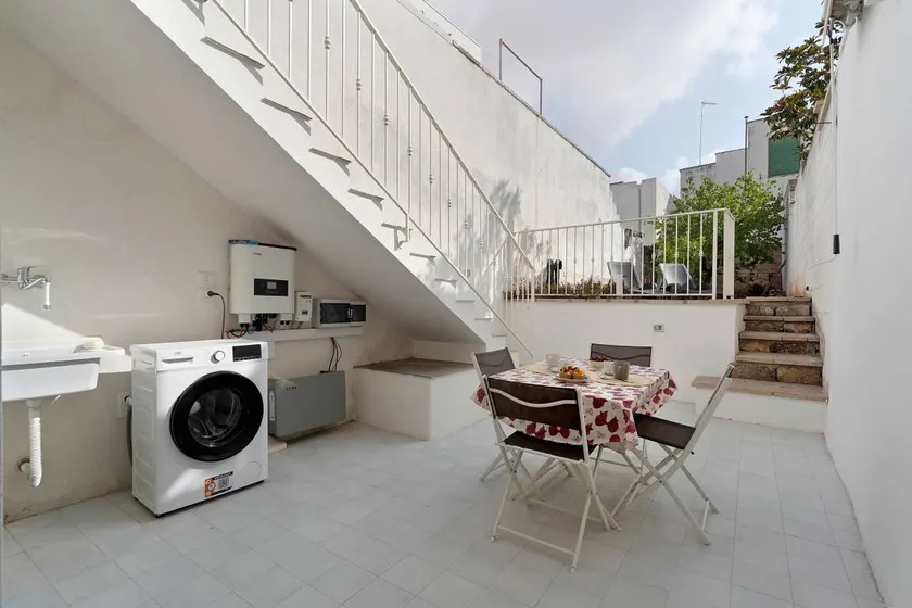 Holiday apartment with terrace & barbecue - Image 1