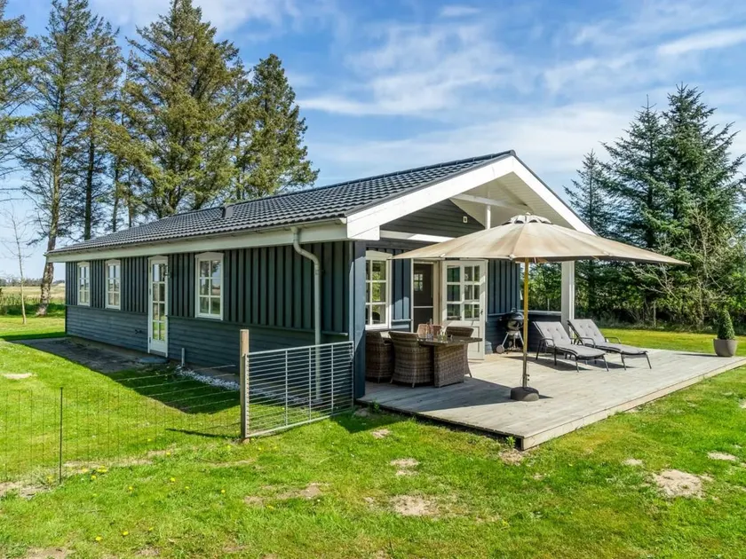 Holiday Home Nanja 759m from the sea by Interhome - Image 1