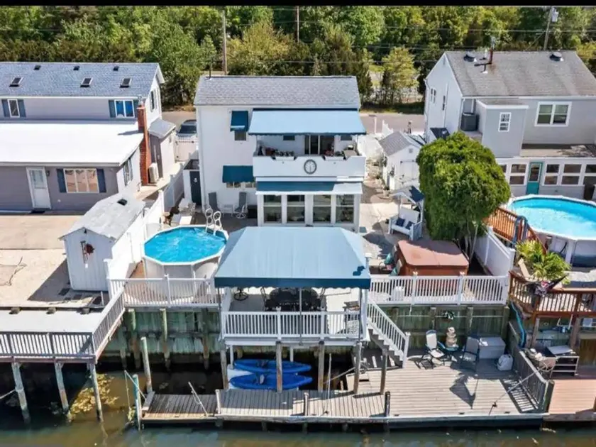 Maison de vacances avec piscine privée, jacuzzi et jardin - Image 1