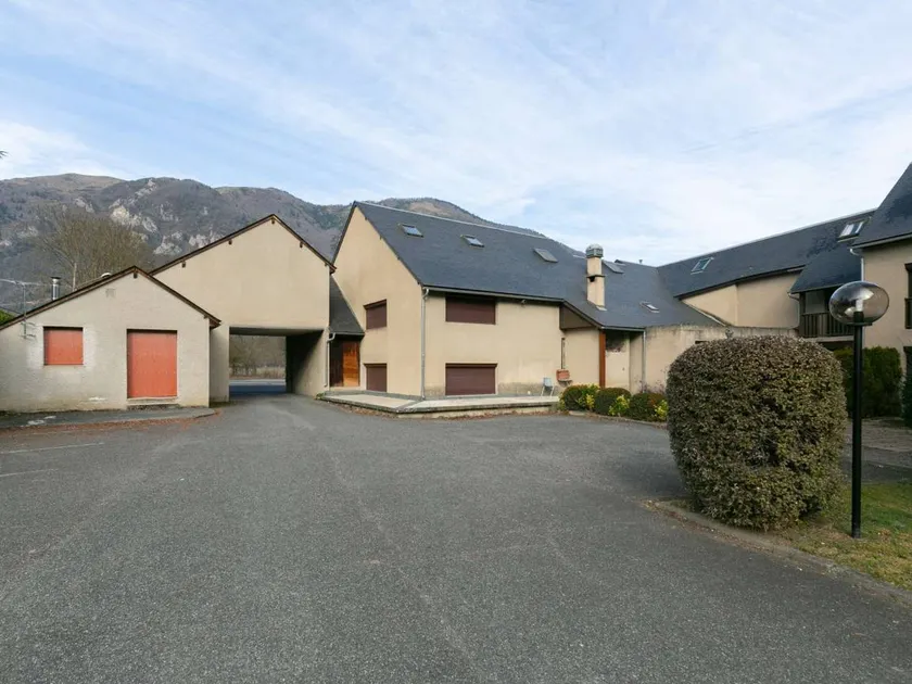 Renovated studio in Bourisp for 4 with parking and ski locker - Image 1