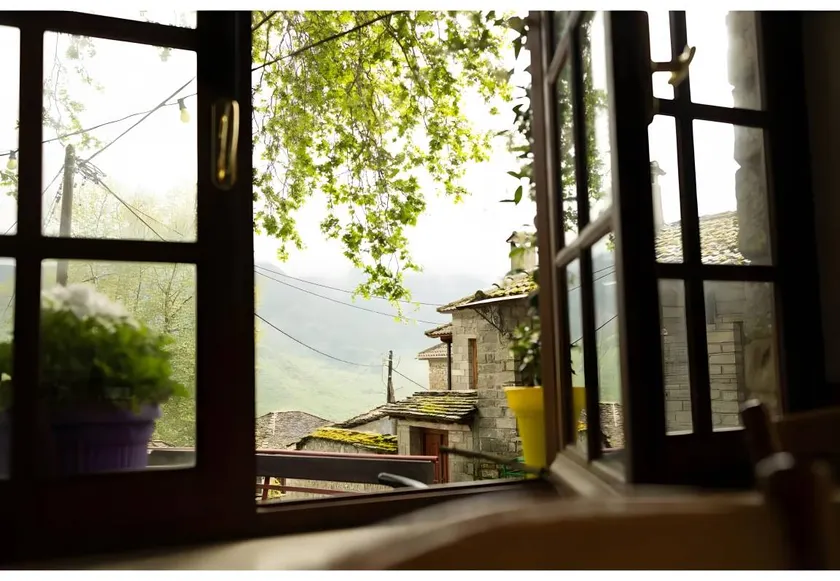 Spettacolare locanda con giardino e terrazza | Vista sulla montagna - Image 1