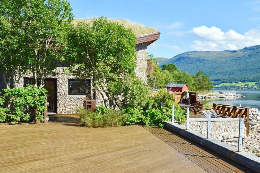 Ferienhaus mit Whirlpool, Terrasse und Sauna | Wasserblick - Image 1