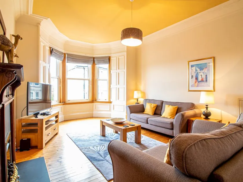 Fully equipped holiday apartment with fast internet | Mountain view - Image 1