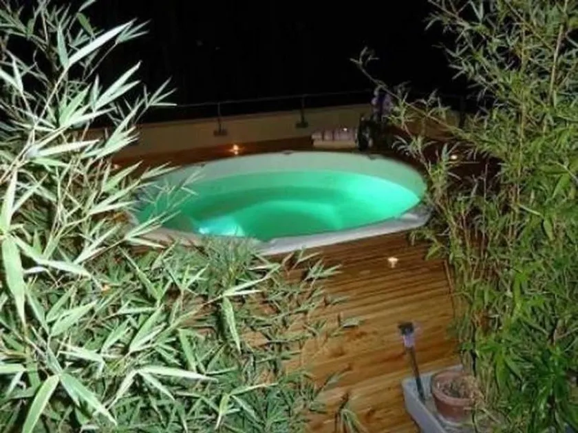 Gite with terrace & BBQ - Image 1