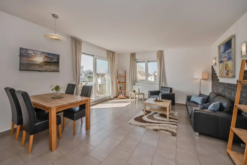 Ferienwohnung mit Gartenblick, Kamin und Balkon am Wolgastsee - Image 1