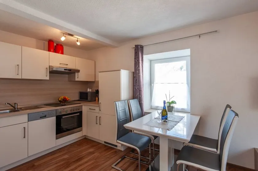 Flat with terrace, BBQ & garden | Mountain view - Image 1