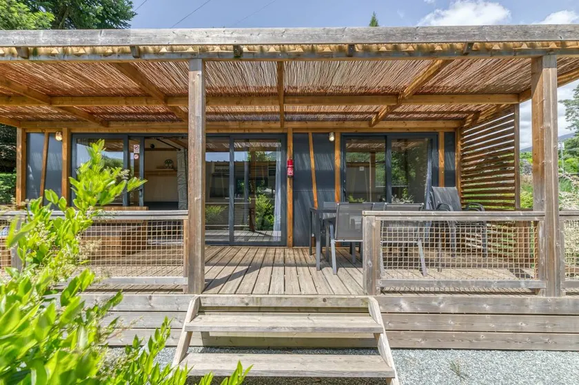 Magnifico campeggio accogliente e familiare con sauna, terrazza e piscina | Vista sulla montagna | Sono ammessi animali domestici - Image 1