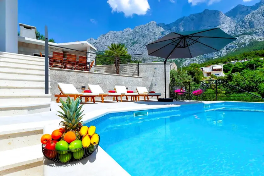 Merveilleuse villa conviviale et familiale avec piscine, barbecue et terrasse | Vue montagne | Avec animaux admis - Image 1