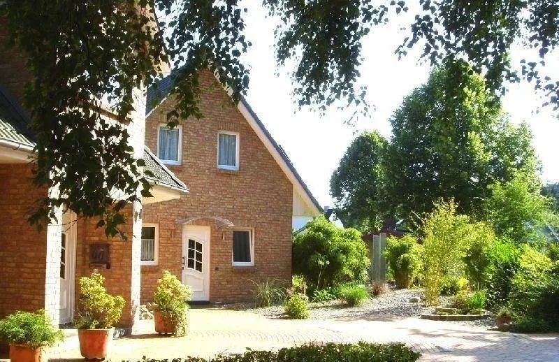 Maison de vacances avec jardin, barbecue et terrasse - Image 1