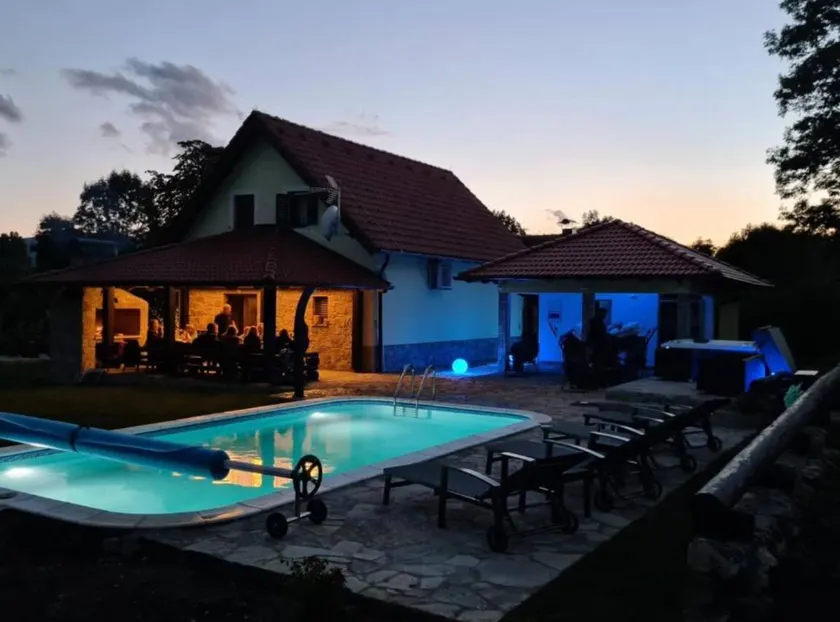Lovinac Spa by Režek Three bedroom villa with pool and hot tub - Image 1