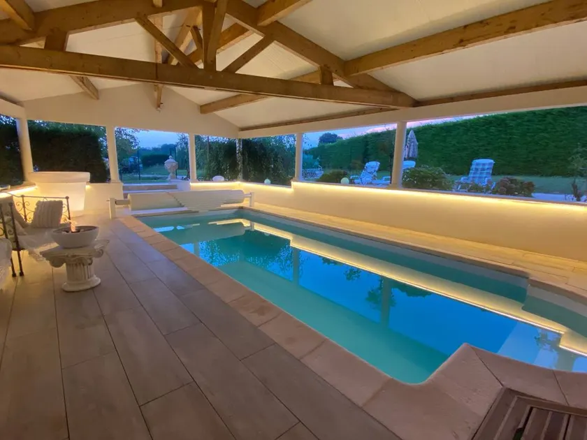 Cozy lodging with heated pool, spa, Wi-Fi and private parking near Auxonne - Image 1