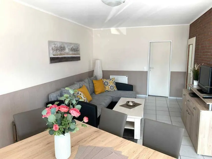 Children-friendly flat with garden, sauna & terrace - Image 1