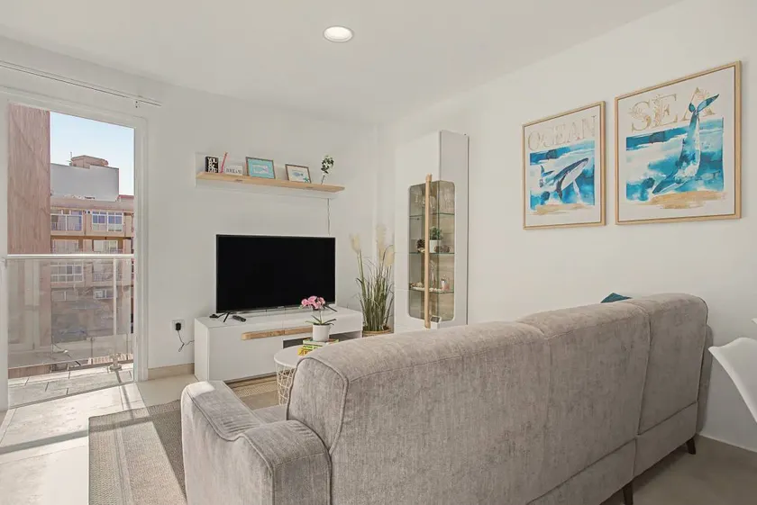 Holiday apartment | Next to the beach | Suitable for remote work - Image 1