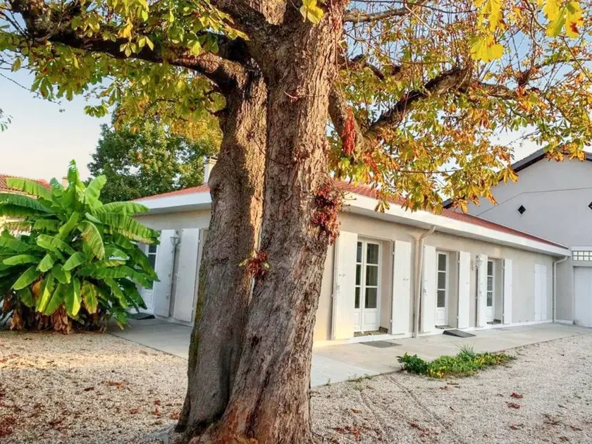Comfortable home with pool near La Ville-Dieu - Image 1