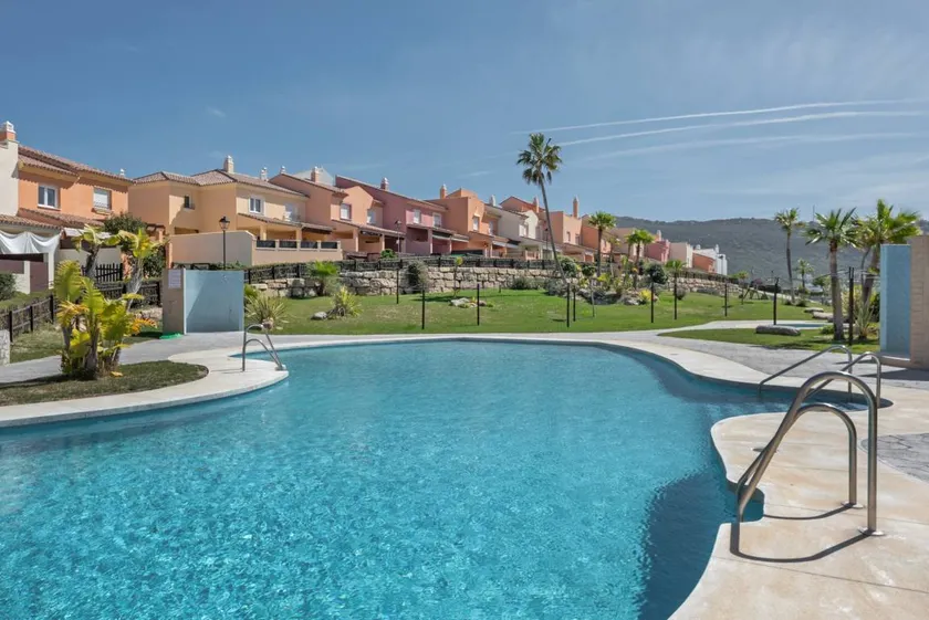 Voll ausgestattetes Ferienhaus mit Grill, Pool und Terrasse | Meerblick | Haustiere erlaubt - Image 1