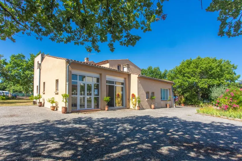 La Bastide du Lac with Mountain View, Private Garden, and Wi-Fi - Image 1