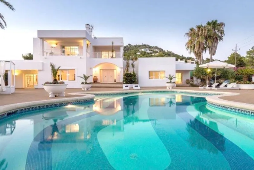 Luxuriöse Villa "Oasis" mit Pool, Panoramablick, Wi-Fi und großem Garten - Image 1