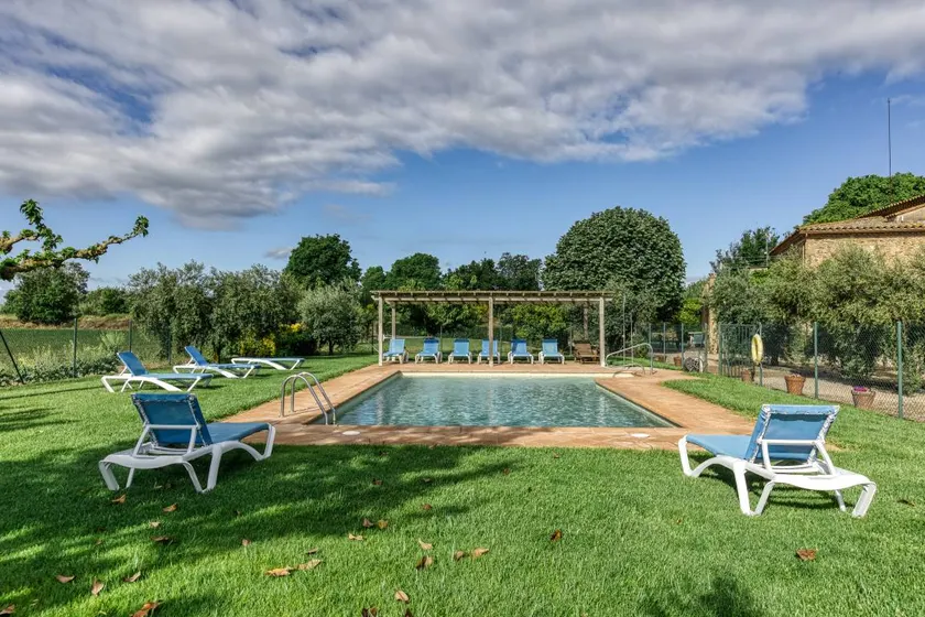 Family-oriented house with pool, garden & terrace | Garden view | Pet-friendly - Image 1
