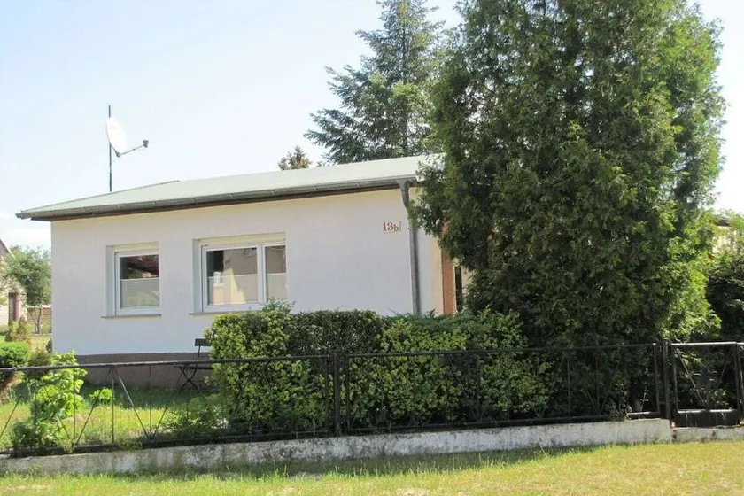 Bungalow con griglia, giardino e terrazza - Image 1