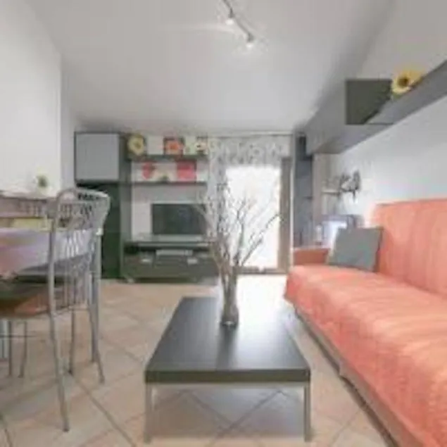 Exquisito apartamento vacacional con 2 dormitorios para 6 personas - Image 1