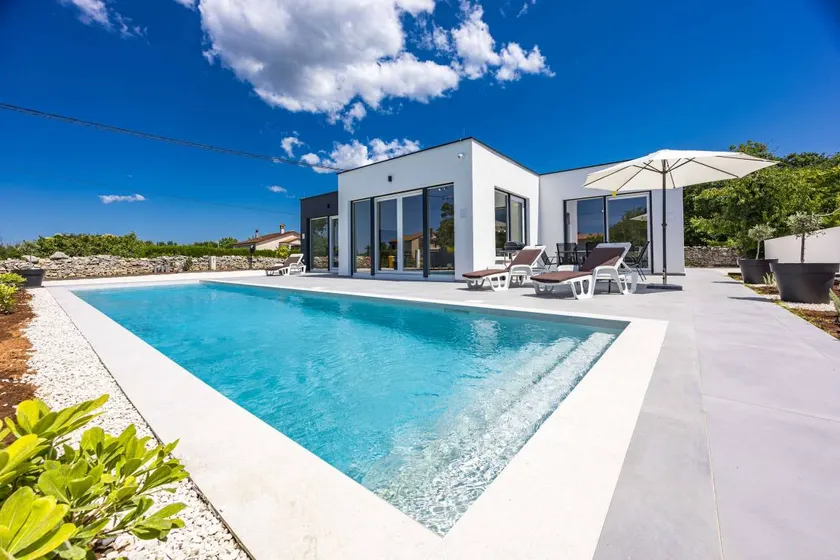 Splendida villa adatta alle famiglie con piscina privata, giardino e griglia | Accetta animali domestici - Image 1
