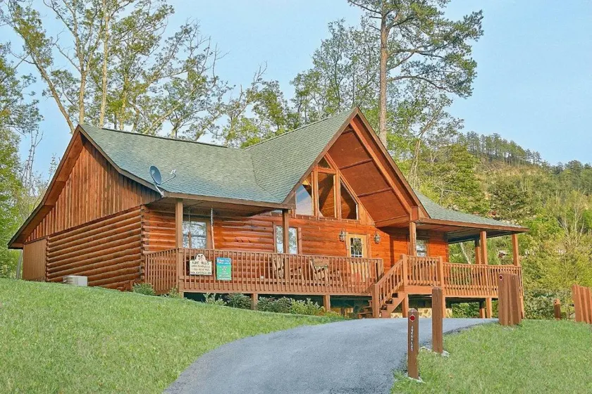 View of Dollywood’s Fireworks Pool Table Hot Tub - Image 1