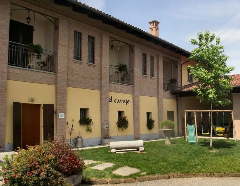 El Cavajer: Camera matrimoniale - Image 1