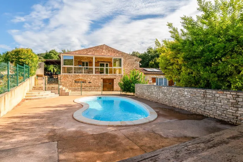 Holiday Cottage "Mas de la Ravine chez Juju" with Shared Pool, Wi-Fi & Air Conditioning - Image 1