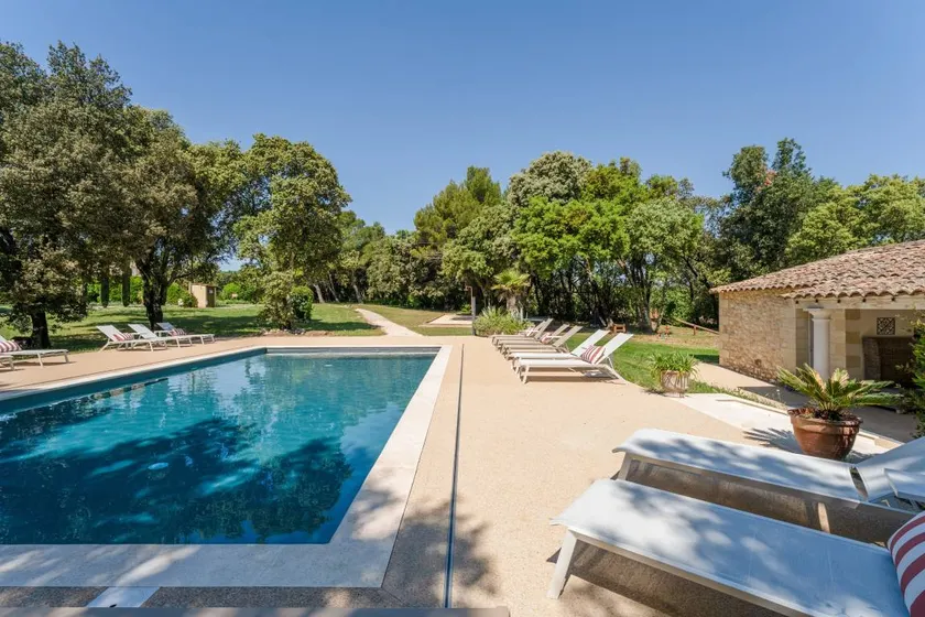 House with garden, BBQ & hot tub | Garden view - Image 1