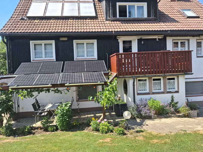 Apartment with barbeque | Garden view - Image 1