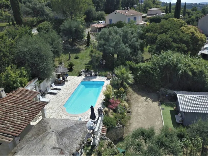 Ferienhaus „Patio Fleuri“ mit privatem Pool, Terrasse und Klimaanlage - Image 1