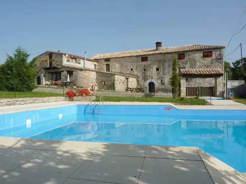 Holiday home with garden & pool | Garden view - Image 1