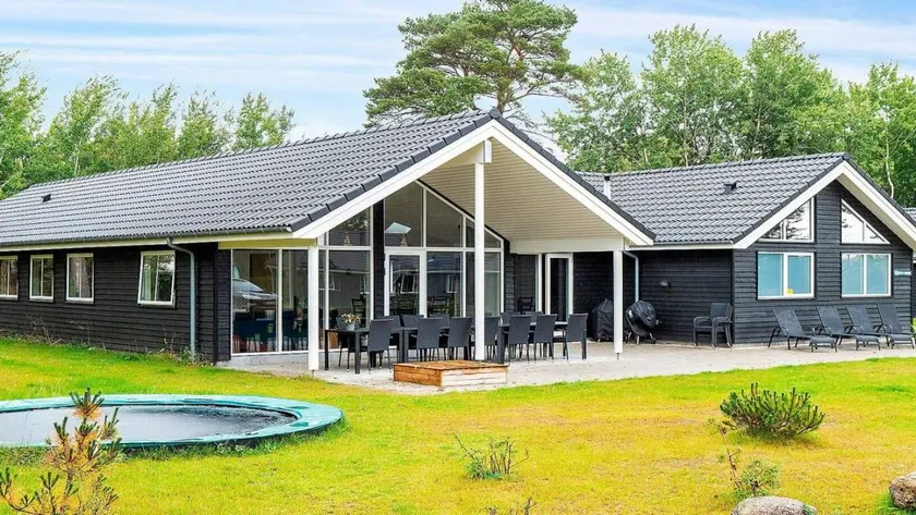Ferienhaus mit Whirlpool, Sauna und Grill - Image 1