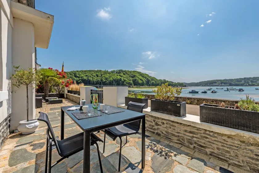 Voll ausgestattetes Ferienhaus mit Terrasse und Grill | Meerblick - Image 1
