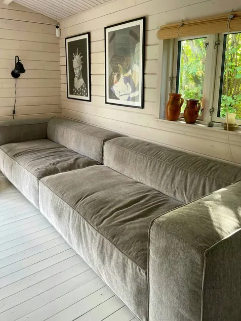 Family-friendly holiday home with garden, BBQ & terrace | Pet-friendly - Image 1
