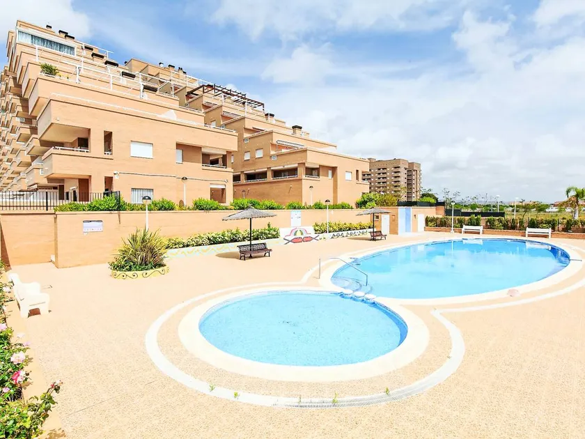 Familienfreundliche Wohnung mit Terrasse, Pool und Garten | Nah am Strand - Image 1