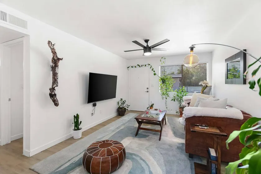 Citrus Blossom 1BR Condo with Pool - Image 1