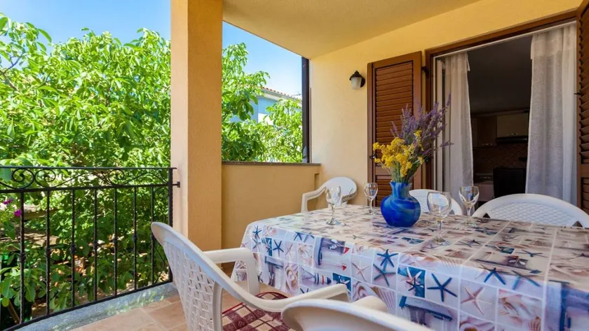 Wonderful flat with terrace | Close to the beach - Image 1