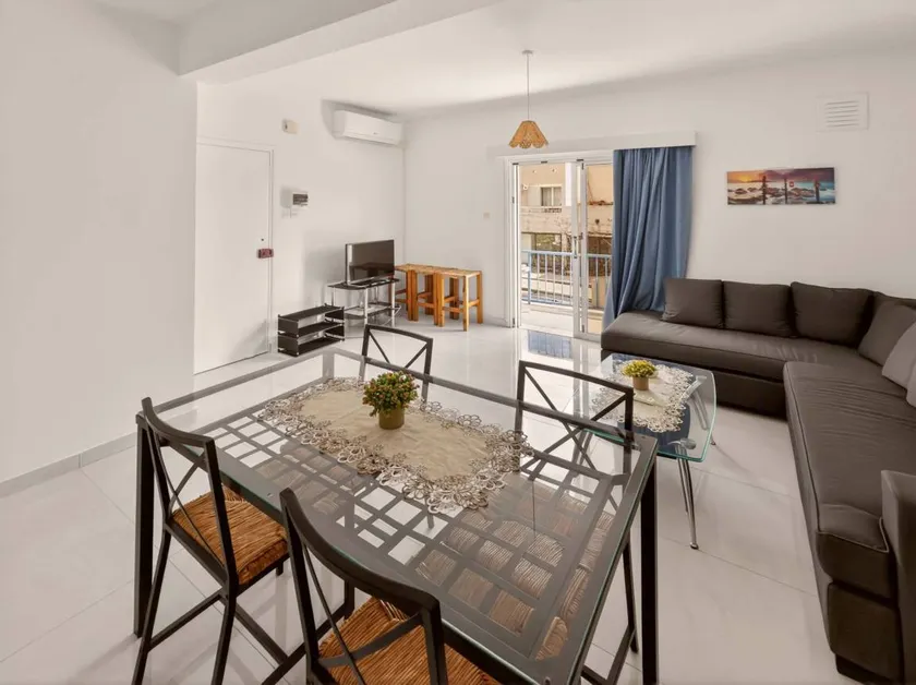 Flat with 2 bedrooms for 4 persons - Image 1